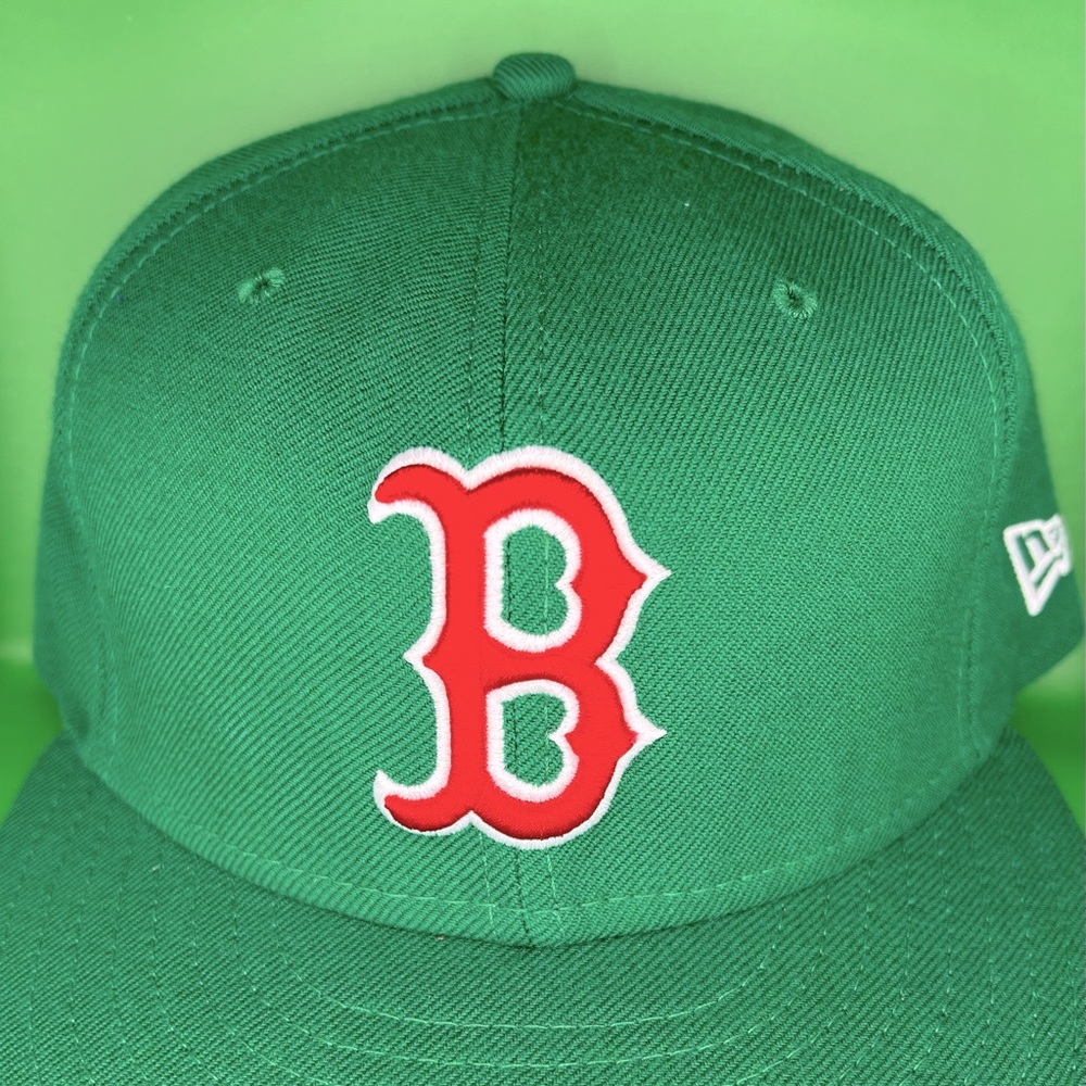 New Era Boston Red Sox “St. Patrick’s day” baseball cap size 7 3/4